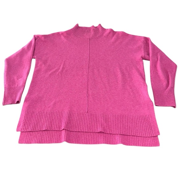 Tahari Pink Woman’s Sweater Top - Picture 3 of 7
